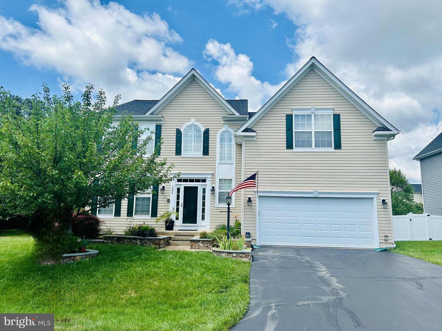 7604 JADE DR, GAINESVILLE, Virginia 20155, 5 Bedrooms Bedrooms, ,4 BathroomsBathrooms,Residential,For sale,7604 JADE DR,VAPW2096584 MLS # VAPW2096584