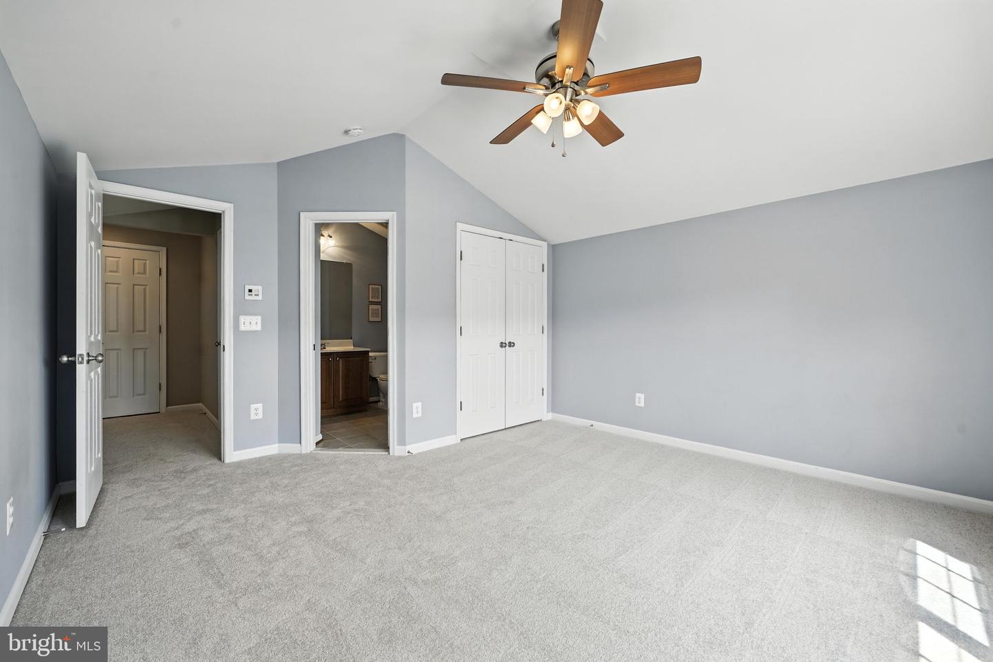 7604 JADE DR, GAINESVILLE, Virginia 20155, 5 Bedrooms Bedrooms, ,4 BathroomsBathrooms,Residential,For sale,7604 JADE DR,VAPW2096584 MLS # VAPW2096584