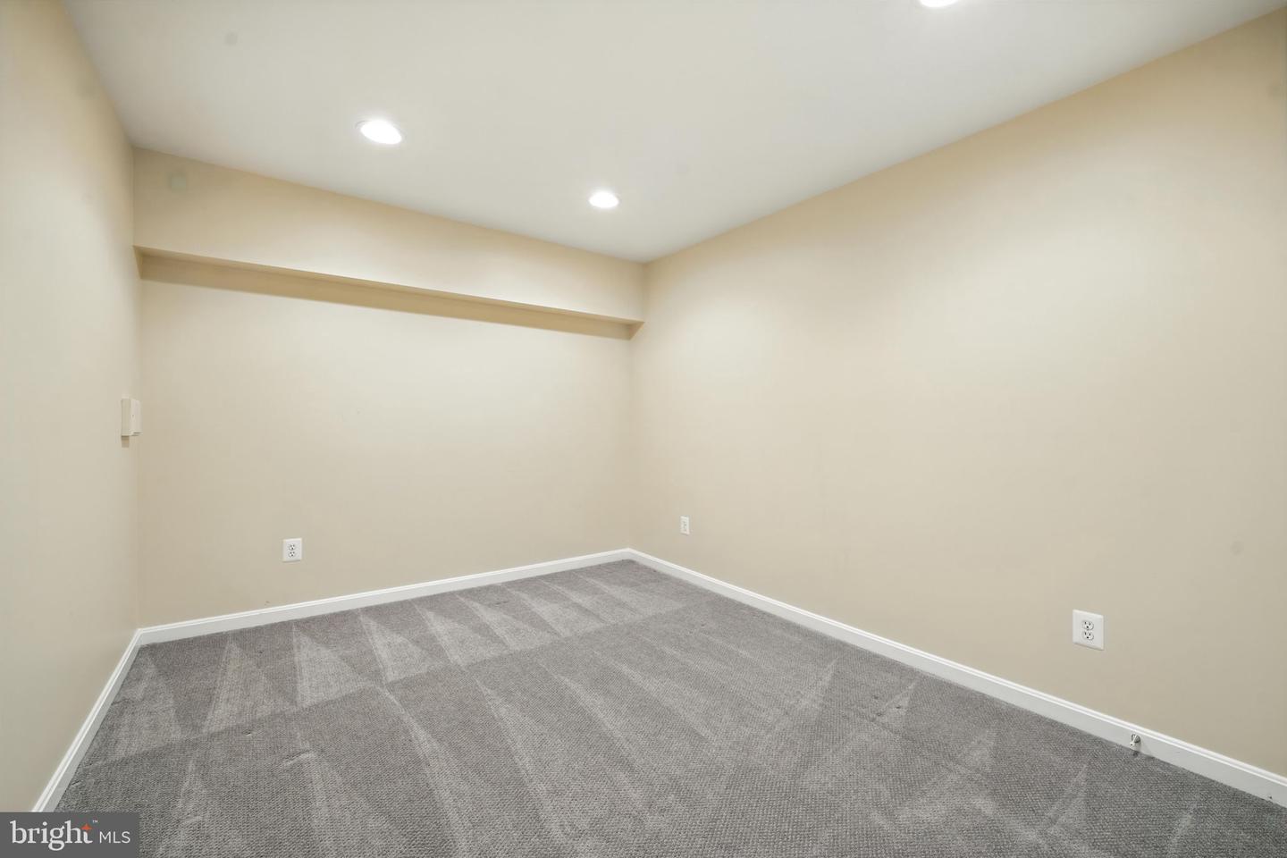 7604 JADE DR, GAINESVILLE, Virginia 20155, 5 Bedrooms Bedrooms, ,4 BathroomsBathrooms,Residential,For sale,7604 JADE DR,VAPW2096584 MLS # VAPW2096584