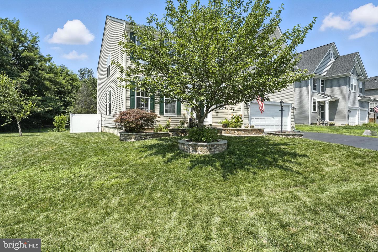 7604 JADE DR, GAINESVILLE, Virginia 20155, 5 Bedrooms Bedrooms, ,4 BathroomsBathrooms,Residential,For sale,7604 JADE DR,VAPW2096584 MLS # VAPW2096584