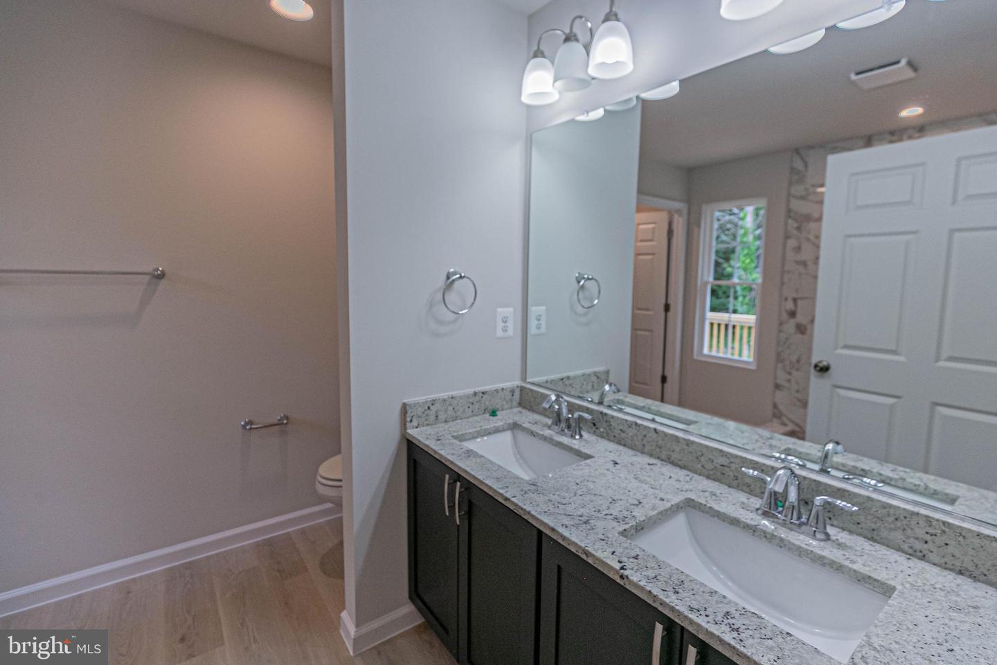 244 ADMIRAL DR, RUTHER GLEN, Virginia 22546, 4 Bedrooms Bedrooms, 8 Rooms Rooms,3 BathroomsBathrooms,Residential,For sale,244 ADMIRAL DR,VACV2008290 MLS # VACV2008290