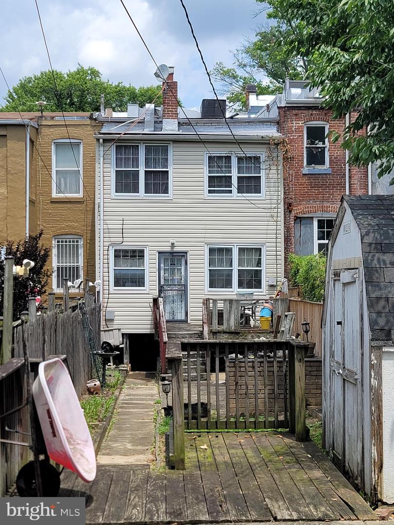 710 TAYLOR ST NW, WASHINGTON, District Of Columbia 20011, 3 Bedrooms Bedrooms, ,2 BathroomsBathrooms,Residential,For sale,710 TAYLOR ST NW,DCDC2206170 MLS # DCDC2206170