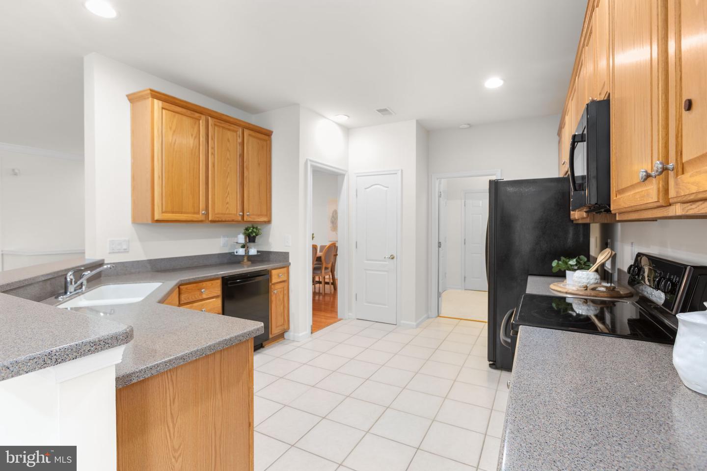 7 COVINGTON DR, FREDERICKSBURG, Virginia 22406, 3 Bedrooms Bedrooms, ,3 BathroomsBathrooms,Residential,For sale,7 COVINGTON DR,VAST2039978 MLS # VAST2039978