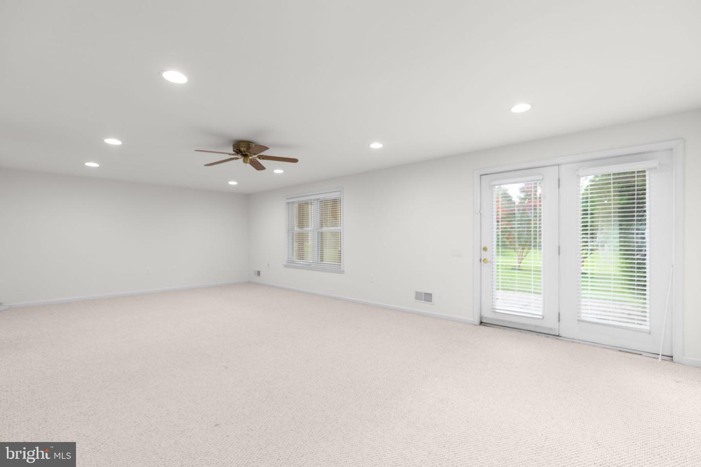 7 COVINGTON DR, FREDERICKSBURG, Virginia 22406, 3 Bedrooms Bedrooms, ,3 BathroomsBathrooms,Residential,For sale,7 COVINGTON DR,VAST2039978 MLS # VAST2039978