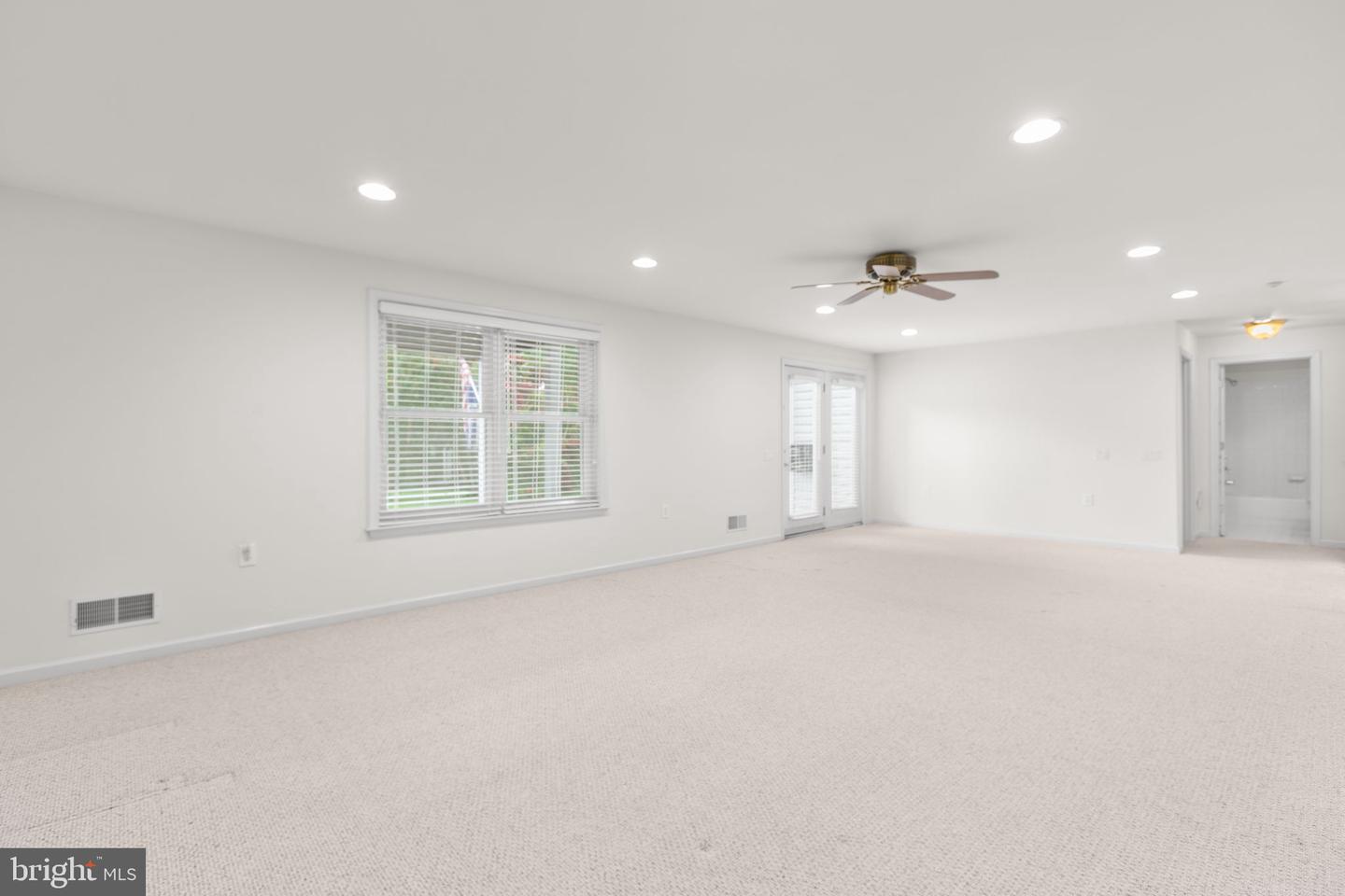 7 COVINGTON DR, FREDERICKSBURG, Virginia 22406, 3 Bedrooms Bedrooms, ,3 BathroomsBathrooms,Residential,For sale,7 COVINGTON DR,VAST2039978 MLS # VAST2039978