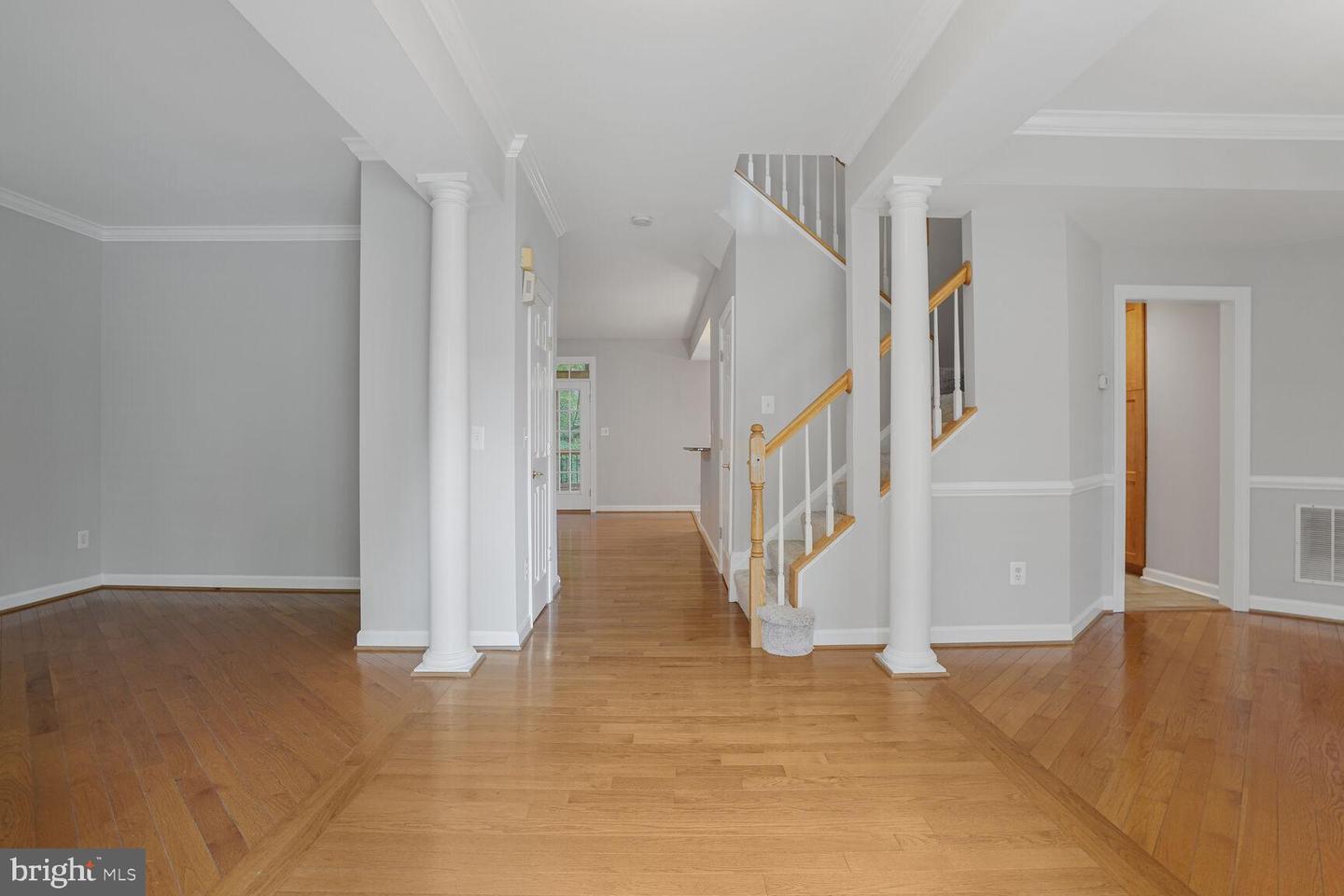 47643 RHYOLITE PL, STERLING, Virginia 20165, 5 Bedrooms Bedrooms, ,3 BathroomsBathrooms,Residential,For sale,47643 RHYOLITE PL,VALO2100598 MLS # VALO2100598