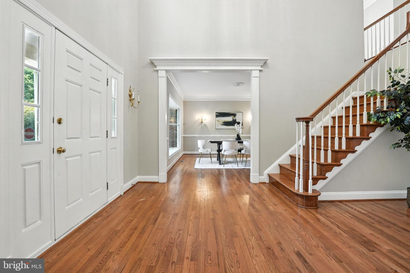 10505 DUNN MEADOW RD, VIENNA, Virginia 22182, 4 Bedrooms Bedrooms, ,3 BathroomsBathrooms,Residential,For sale,10505 DUNN MEADOW RD,VAFX2252574 MLS # VAFX2252574