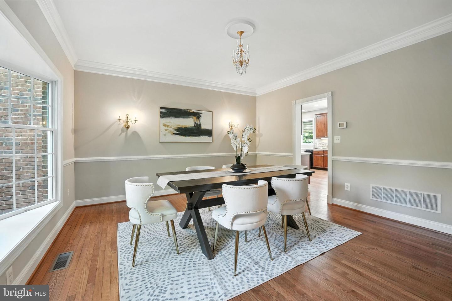 10505 DUNN MEADOW RD, VIENNA, Virginia 22182, 4 Bedrooms Bedrooms, ,3 BathroomsBathrooms,Residential,For sale,10505 DUNN MEADOW RD,VAFX2252574 MLS # VAFX2252574