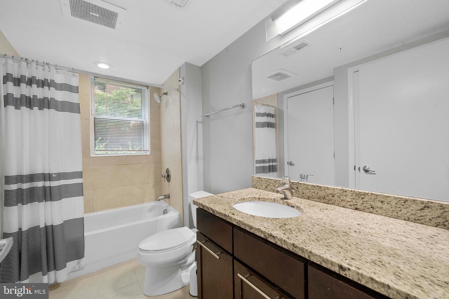 149 W ST NW #12, WASHINGTON, District Of Columbia 20001, ,1 BathroomBathrooms,Residential,For sale,149 W ST NW #12,DCDC2208462 MLS # DCDC2208462