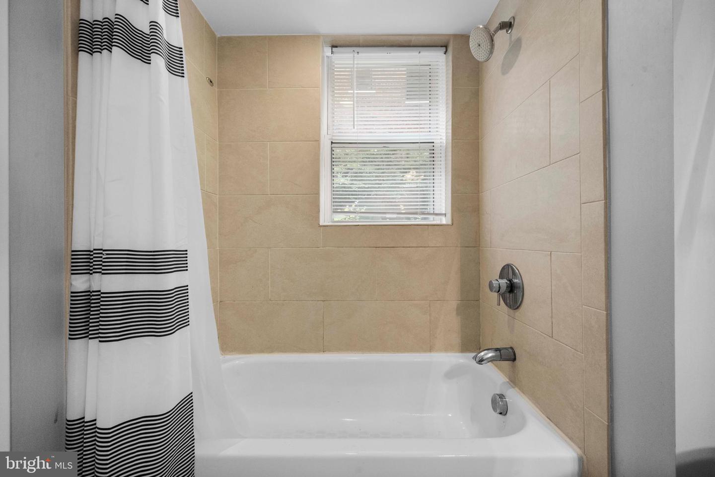149 W ST NW #12, WASHINGTON, District Of Columbia 20001, ,1 BathroomBathrooms,Residential,For sale,149 W ST NW #12,DCDC2208462 MLS # DCDC2208462