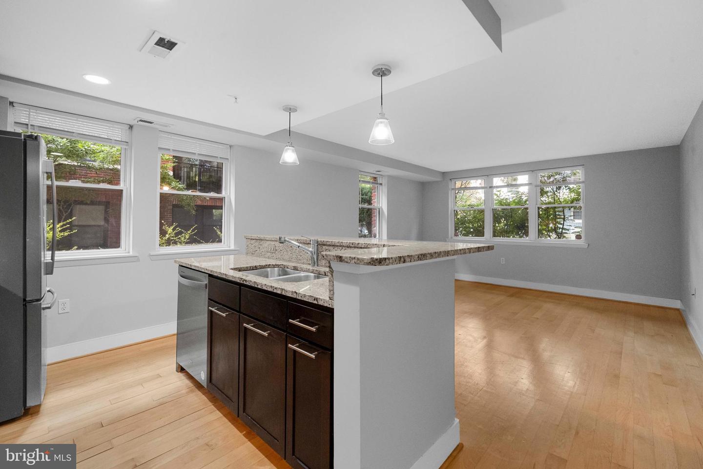 149 W ST NW #12, WASHINGTON, District Of Columbia 20001, ,1 BathroomBathrooms,Residential,For sale,149 W ST NW #12,DCDC2208462 MLS # DCDC2208462