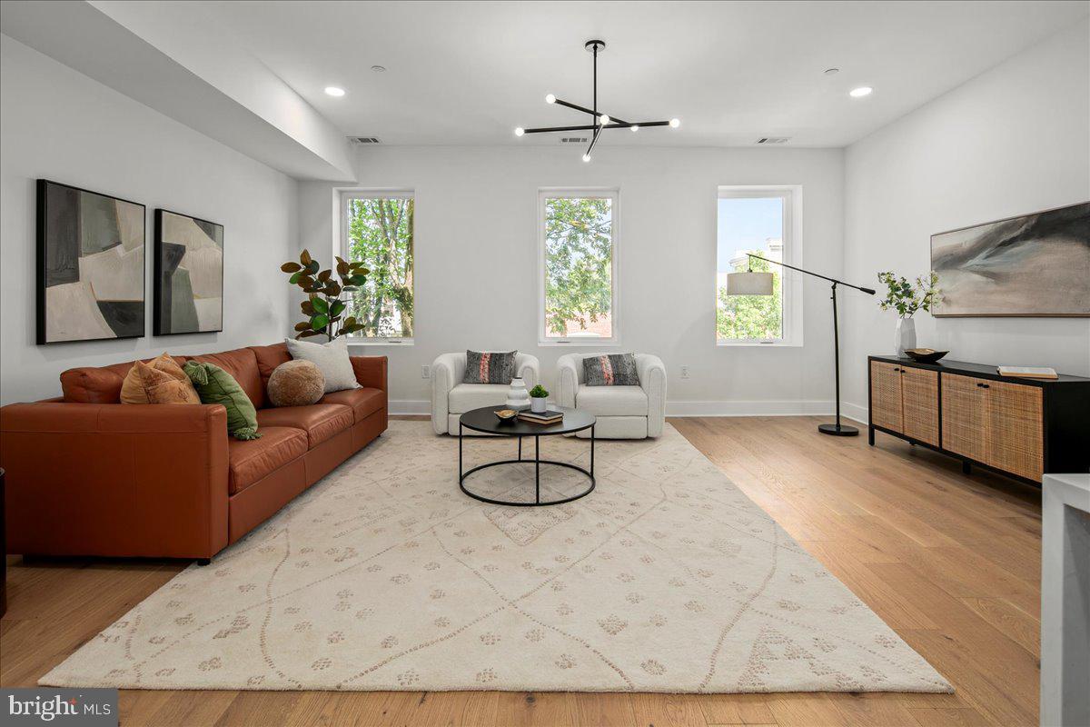 1008 4TH ST NE #2, WASHINGTON, District Of Columbia 20002, 3 Bedrooms Bedrooms, ,3 BathroomsBathrooms,Residential,For sale,1008 4TH ST NE #2,DCDC2208858 MLS # DCDC2208858