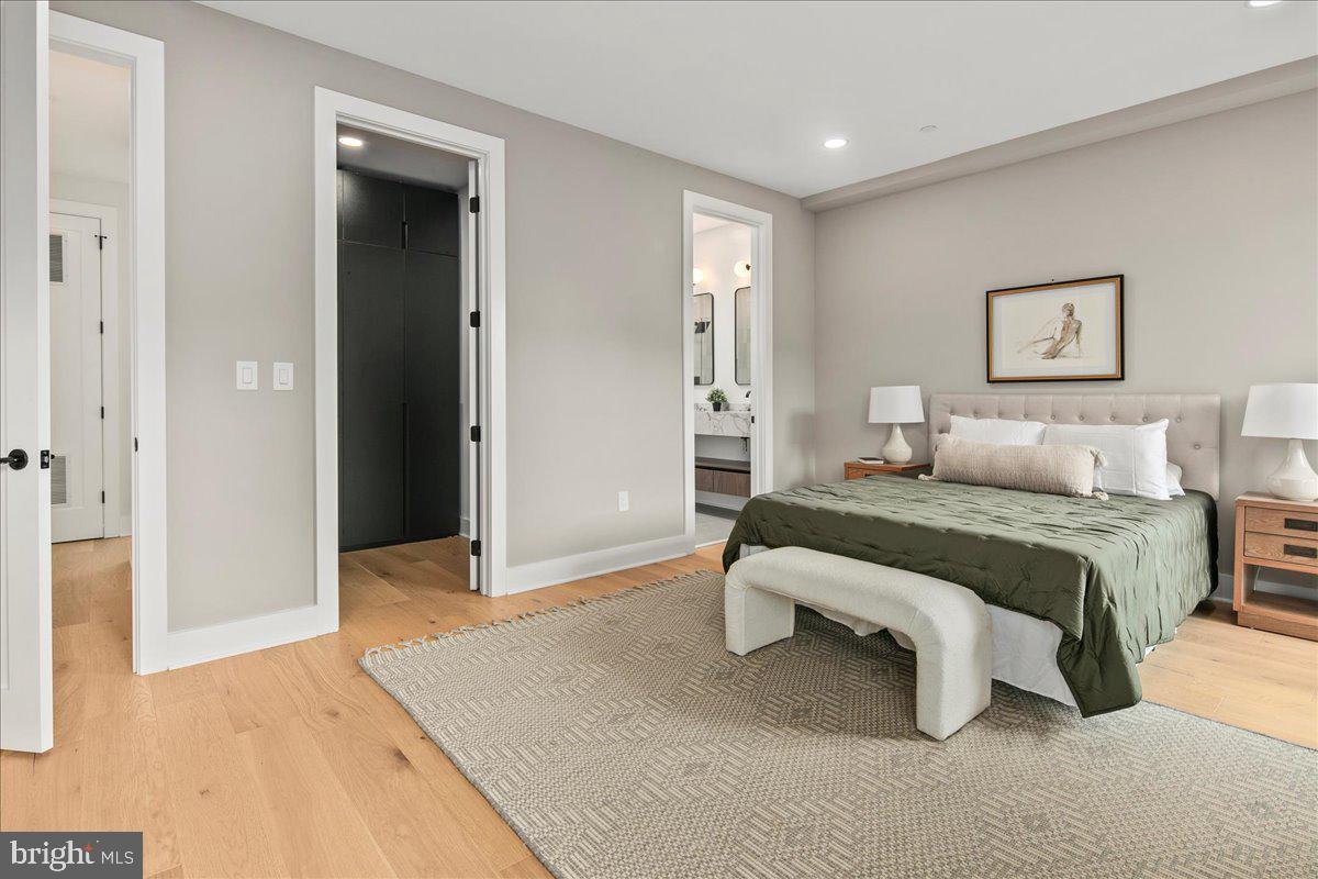 1008 4TH ST NE #2, WASHINGTON, District Of Columbia 20002, 3 Bedrooms Bedrooms, ,3 BathroomsBathrooms,Residential,For sale,1008 4TH ST NE #2,DCDC2208858 MLS # DCDC2208858