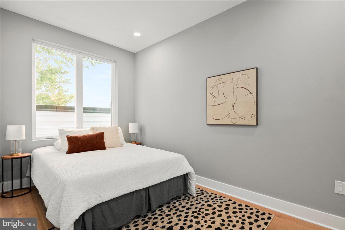 1008 4TH ST NE #2, WASHINGTON, District Of Columbia 20002, 3 Bedrooms Bedrooms, ,3 BathroomsBathrooms,Residential,For sale,1008 4TH ST NE #2,DCDC2208858 MLS # DCDC2208858