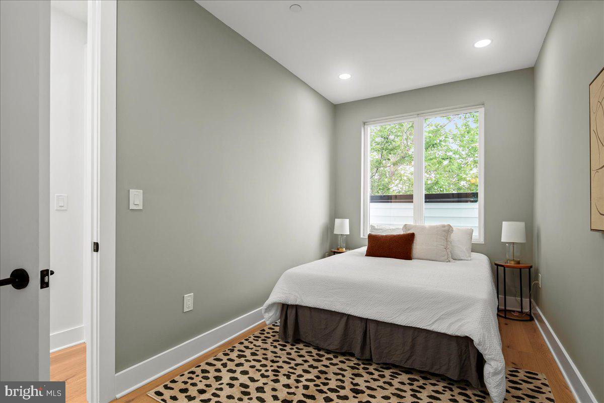 1008 4TH ST NE #2, WASHINGTON, District Of Columbia 20002, 3 Bedrooms Bedrooms, ,3 BathroomsBathrooms,Residential,For sale,1008 4TH ST NE #2,DCDC2208858 MLS # DCDC2208858