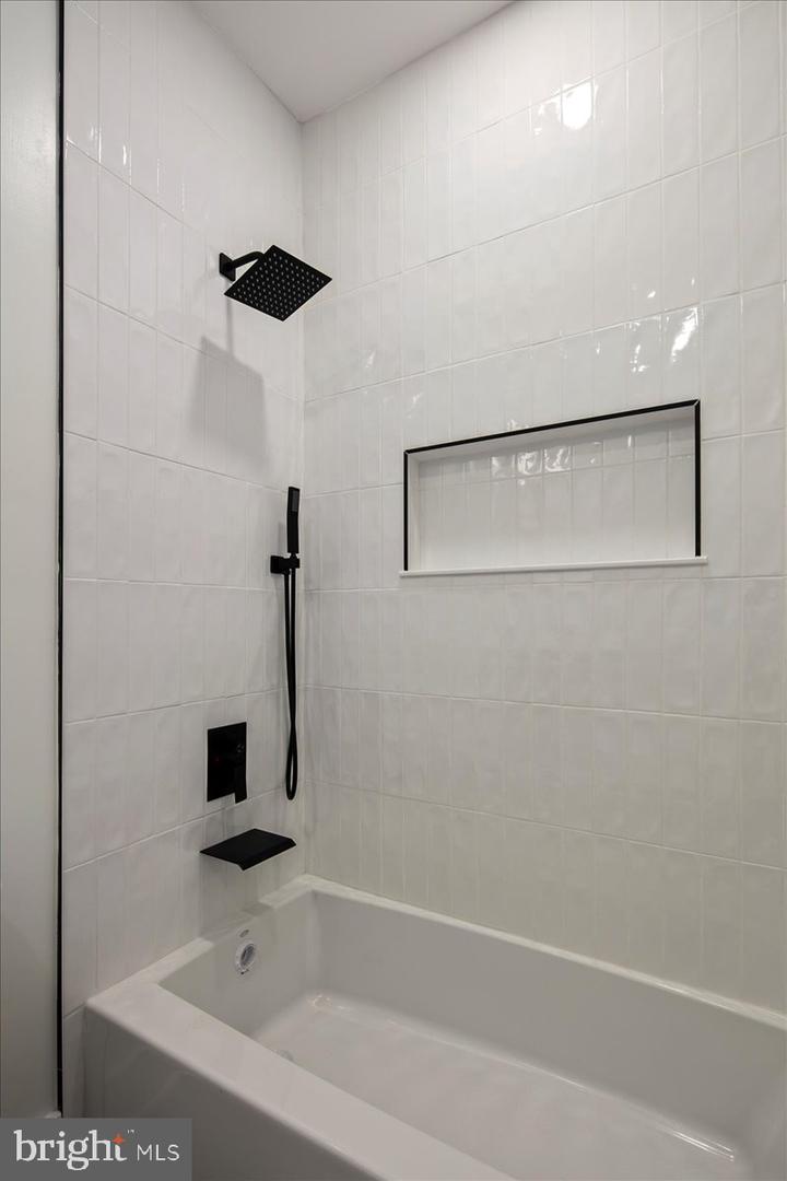1008 4TH ST NE #2, WASHINGTON, District Of Columbia 20002, 3 Bedrooms Bedrooms, ,3 BathroomsBathrooms,Residential,For sale,1008 4TH ST NE #2,DCDC2208858 MLS # DCDC2208858