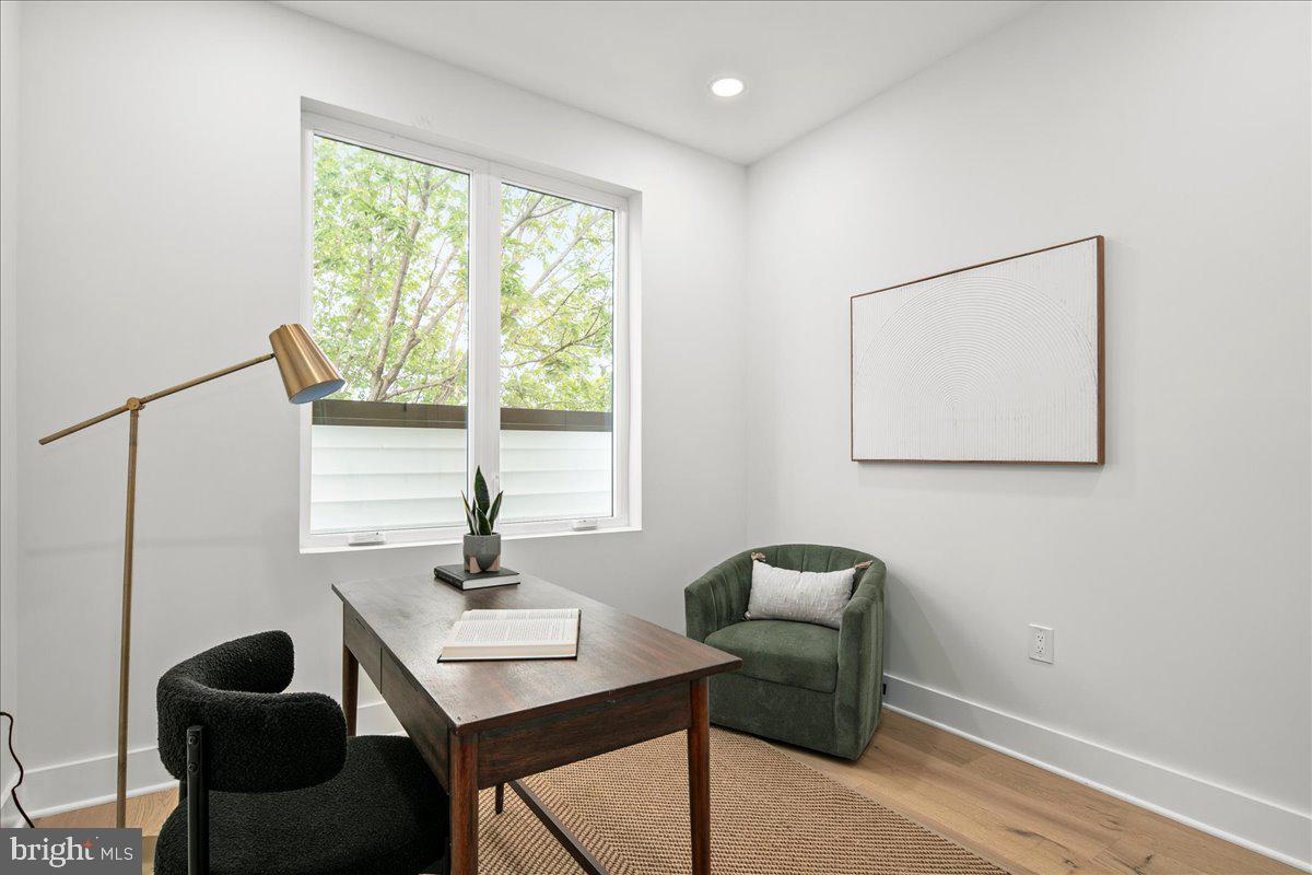 1008 4TH ST NE #2, WASHINGTON, District Of Columbia 20002, 3 Bedrooms Bedrooms, ,3 BathroomsBathrooms,Residential,For sale,1008 4TH ST NE #2,DCDC2208858 MLS # DCDC2208858