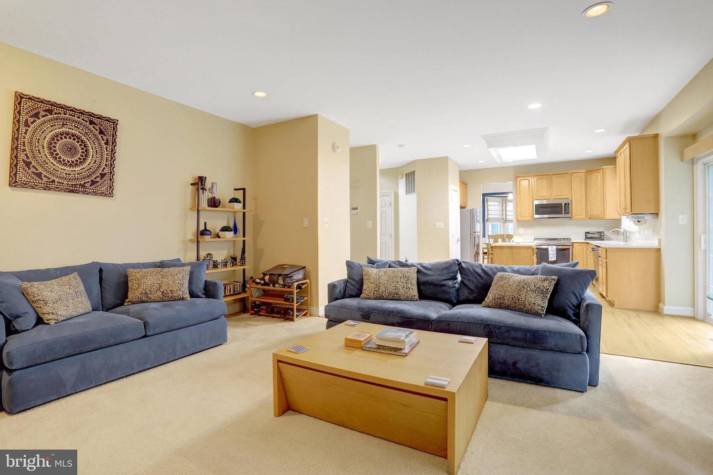 316 S TAYLOR ST S, ARLINGTON, Virginia 22204, 4 Bedrooms Bedrooms, ,3 BathroomsBathrooms,Residential,For sale,316 S TAYLOR ST S,VAAR2060220 MLS # VAAR2060220