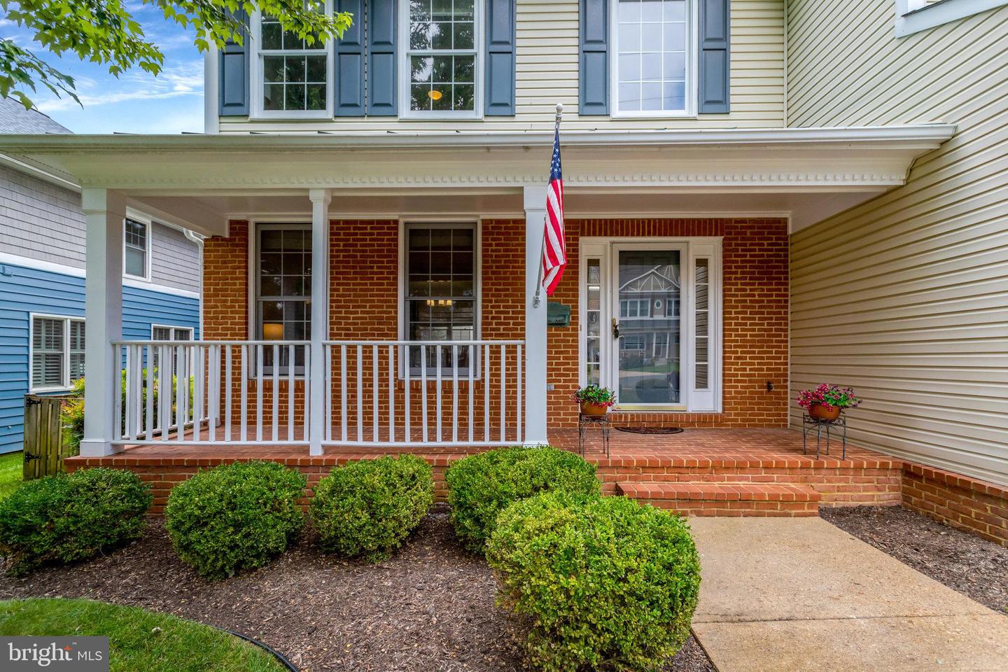 316 S TAYLOR ST S, ARLINGTON, Virginia 22204, 4 Bedrooms Bedrooms, ,3 BathroomsBathrooms,Residential,For sale,316 S TAYLOR ST S,VAAR2060220 MLS # VAAR2060220