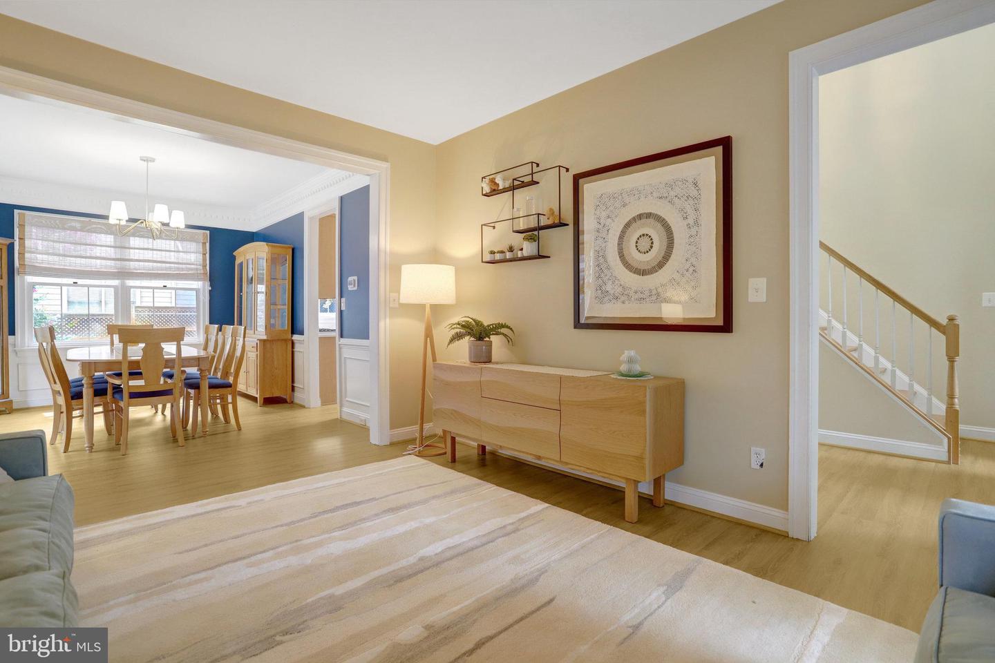 316 S TAYLOR ST S, ARLINGTON, Virginia 22204, 4 Bedrooms Bedrooms, ,3 BathroomsBathrooms,Residential,For sale,316 S TAYLOR ST S,VAAR2060220 MLS # VAAR2060220