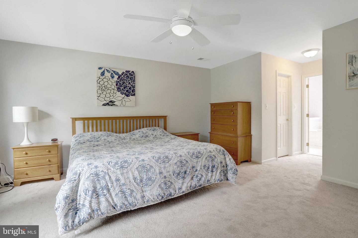 316 S TAYLOR ST S, ARLINGTON, Virginia 22204, 4 Bedrooms Bedrooms, ,3 BathroomsBathrooms,Residential,For sale,316 S TAYLOR ST S,VAAR2060220 MLS # VAAR2060220