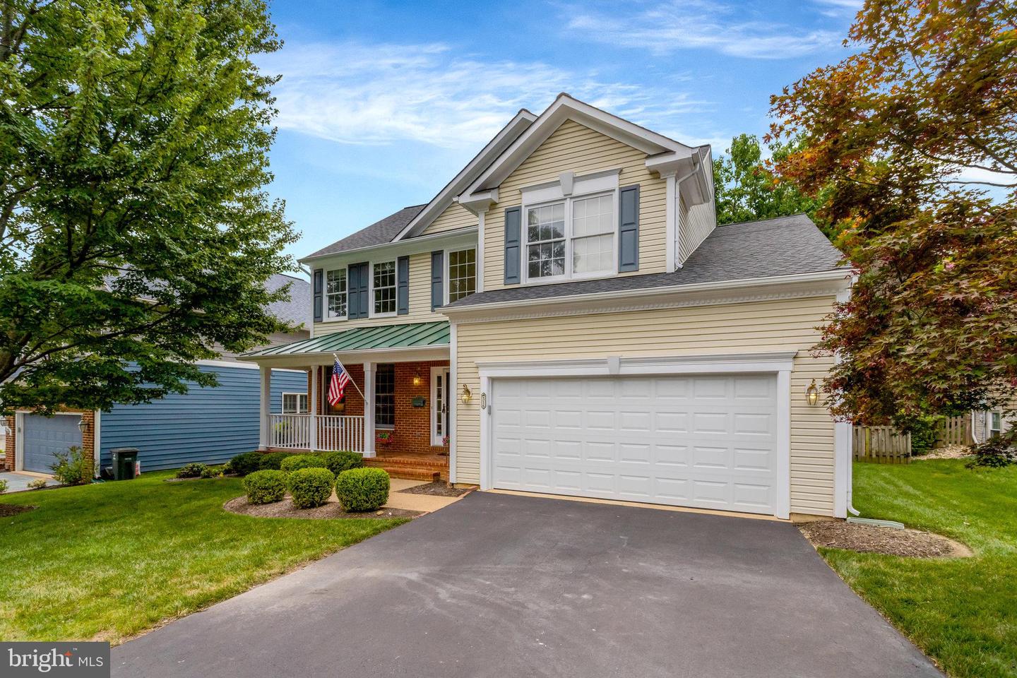 316 S TAYLOR ST S, ARLINGTON, Virginia 22204, 4 Bedrooms Bedrooms, ,3 BathroomsBathrooms,Residential,For sale,316 S TAYLOR ST S,VAAR2060220 MLS # VAAR2060220