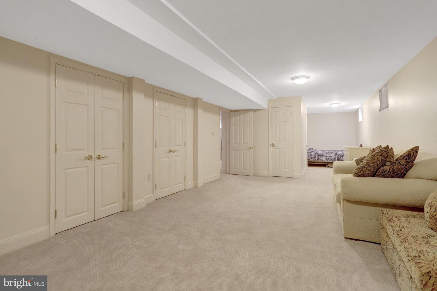 316 S TAYLOR ST S, ARLINGTON, Virginia 22204, 4 Bedrooms Bedrooms, ,3 BathroomsBathrooms,Residential,For sale,316 S TAYLOR ST S,VAAR2060220 MLS # VAAR2060220