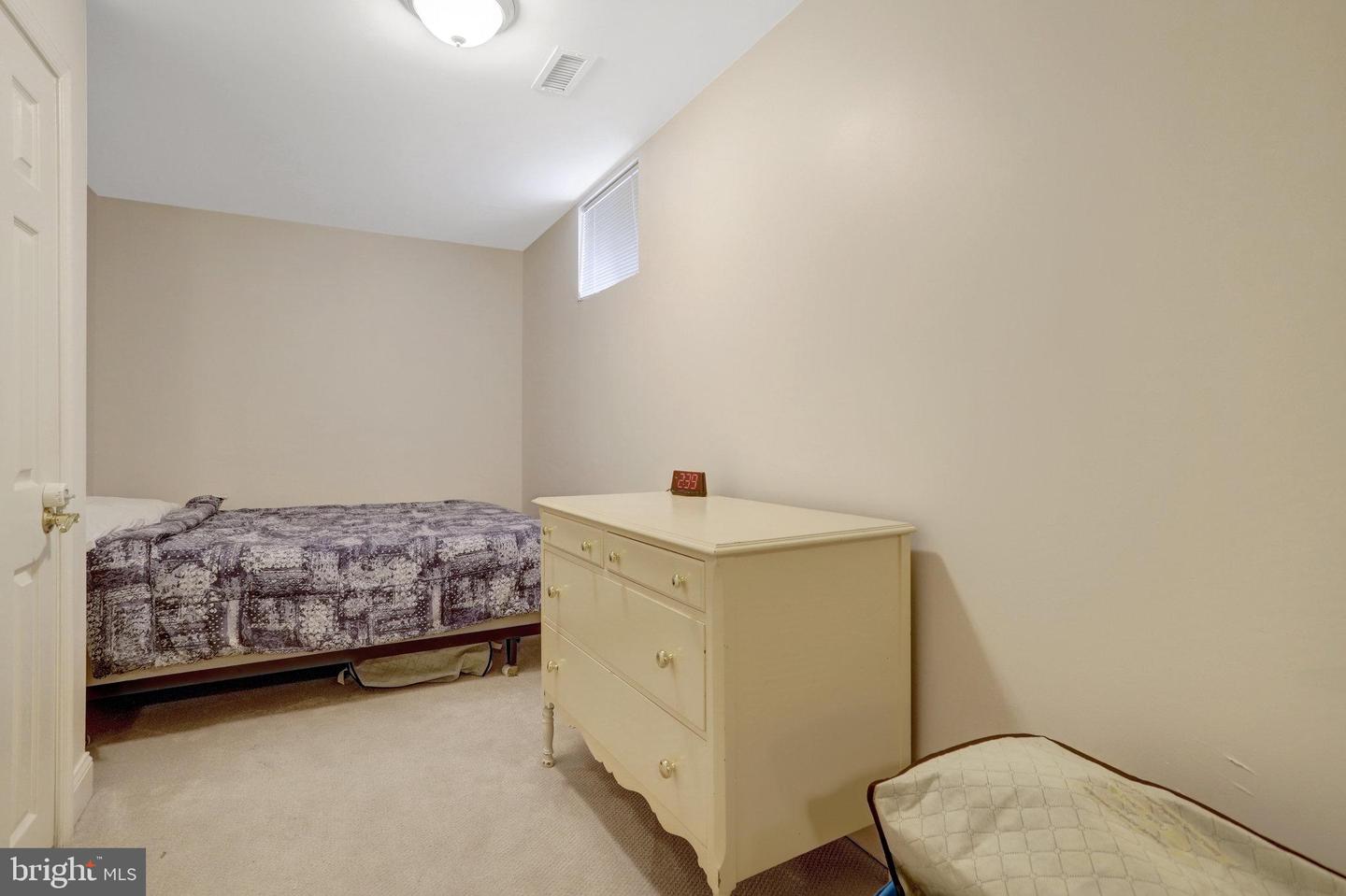 316 S TAYLOR ST S, ARLINGTON, Virginia 22204, 4 Bedrooms Bedrooms, ,3 BathroomsBathrooms,Residential,For sale,316 S TAYLOR ST S,VAAR2060220 MLS # VAAR2060220