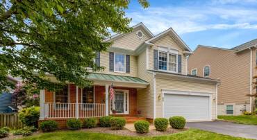 316 S TAYLOR ST S, ARLINGTON, Virginia 22204, 4 Bedrooms Bedrooms, ,3 BathroomsBathrooms,Residential,For sale,316 S TAYLOR ST S,VAAR2060220 MLS # VAAR2060220