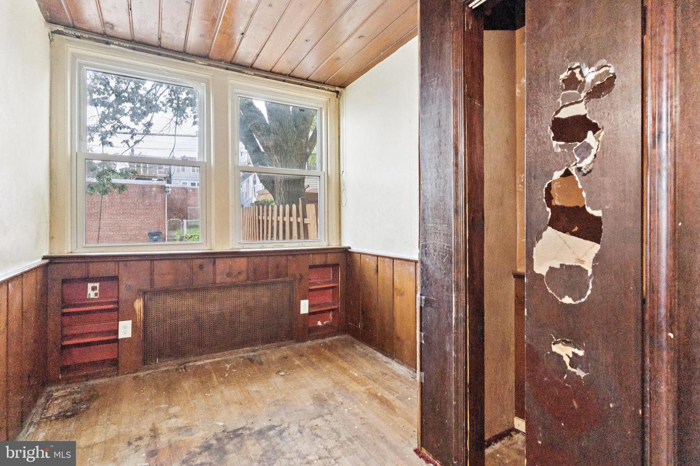 133 LONGFELLOW ST NW, WASHINGTON, District Of Columbia 20011, 3 Bedrooms Bedrooms, ,2 BathroomsBathrooms,Residential,For sale,133 LONGFELLOW ST NW,DCDC2209100 MLS # DCDC2209100