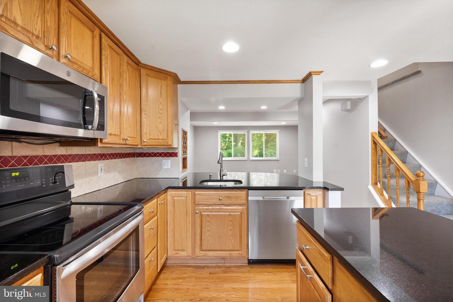 13626 FOREST POND CT, CENTREVILLE, Virginia 20121, 2 Bedrooms Bedrooms, ,1 BathroomBathrooms,Residential,For sale,13626 FOREST POND CT,VAFX2254326 MLS # VAFX2254326