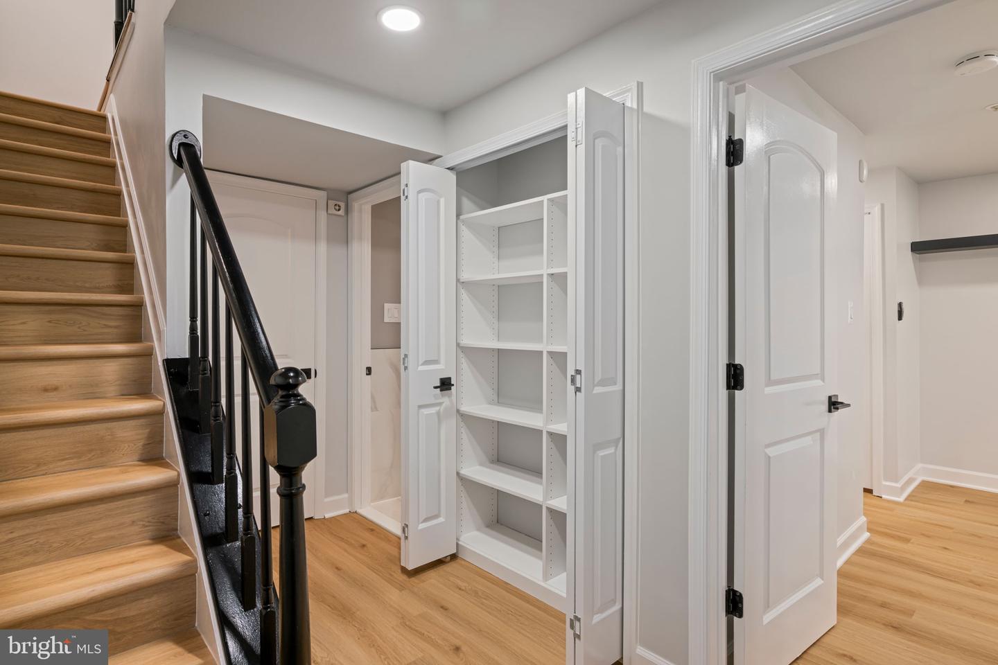 11494 CORINTHIA CT, WOODBRIDGE, Virginia 22192, 2 Bedrooms Bedrooms, ,2 BathroomsBathrooms,Residential,For sale,11494 CORINTHIA CT,VAPW2098824 MLS # VAPW2098824