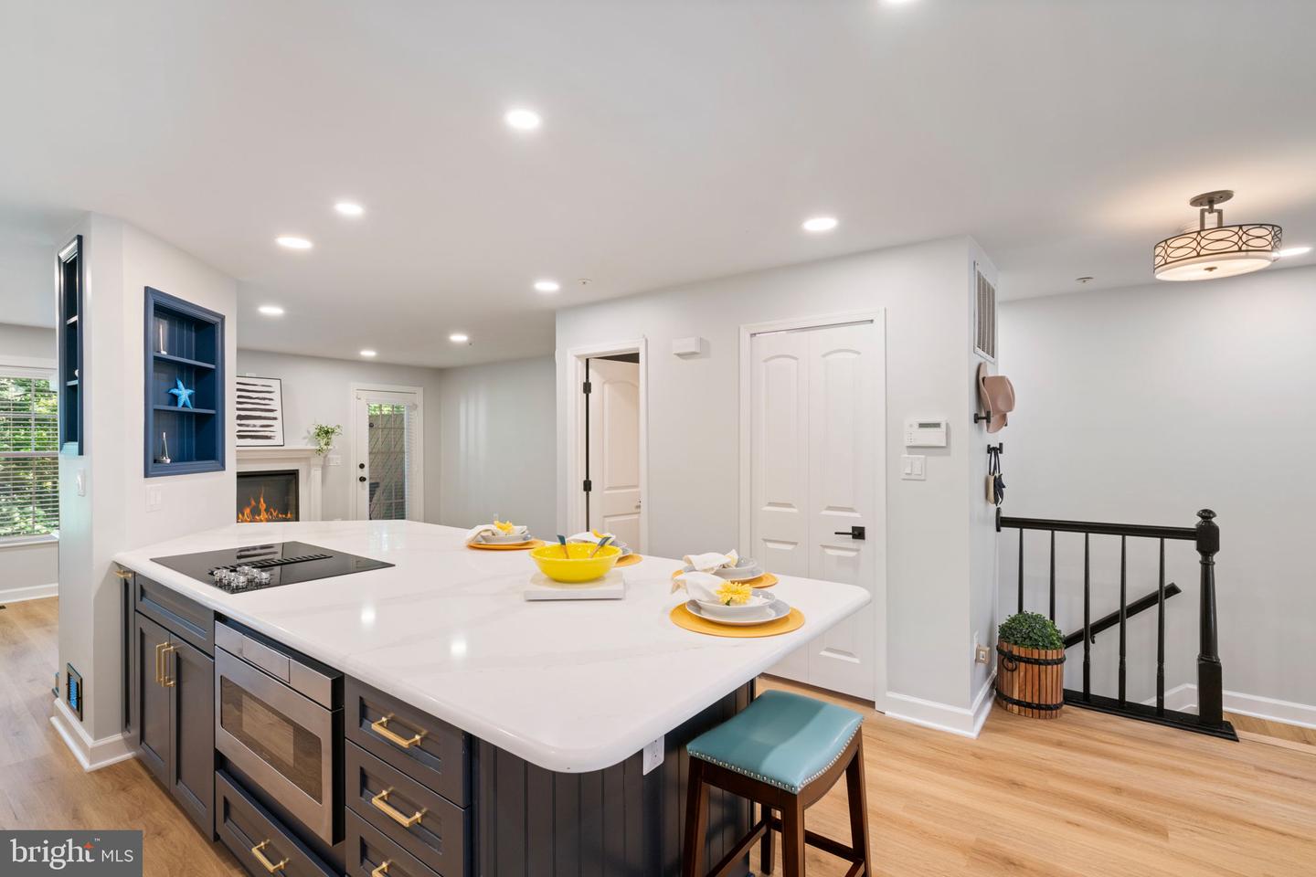 11494 CORINTHIA CT, WOODBRIDGE, Virginia 22192, 2 Bedrooms Bedrooms, ,2 BathroomsBathrooms,Residential,For sale,11494 CORINTHIA CT,VAPW2098824 MLS # VAPW2098824