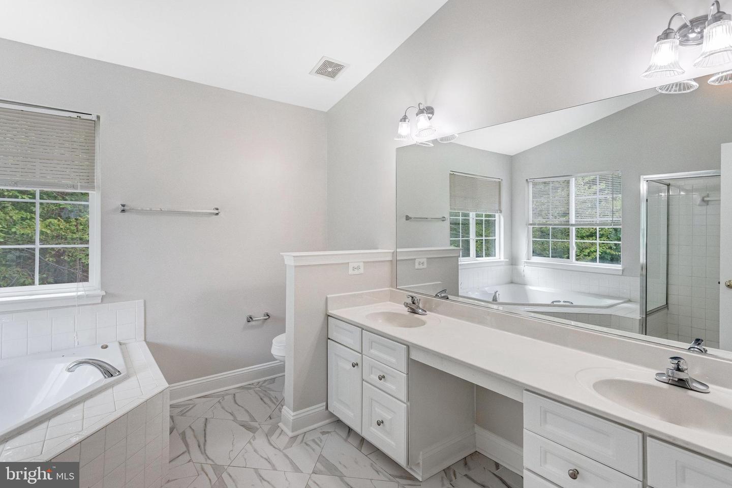 45 TWIN HILL LN, STAFFORD, Virginia 22554, 4 Bedrooms Bedrooms, ,2 BathroomsBathrooms,Residential,For sale,45 TWIN HILL LN,VAST2040680 MLS # VAST2040680