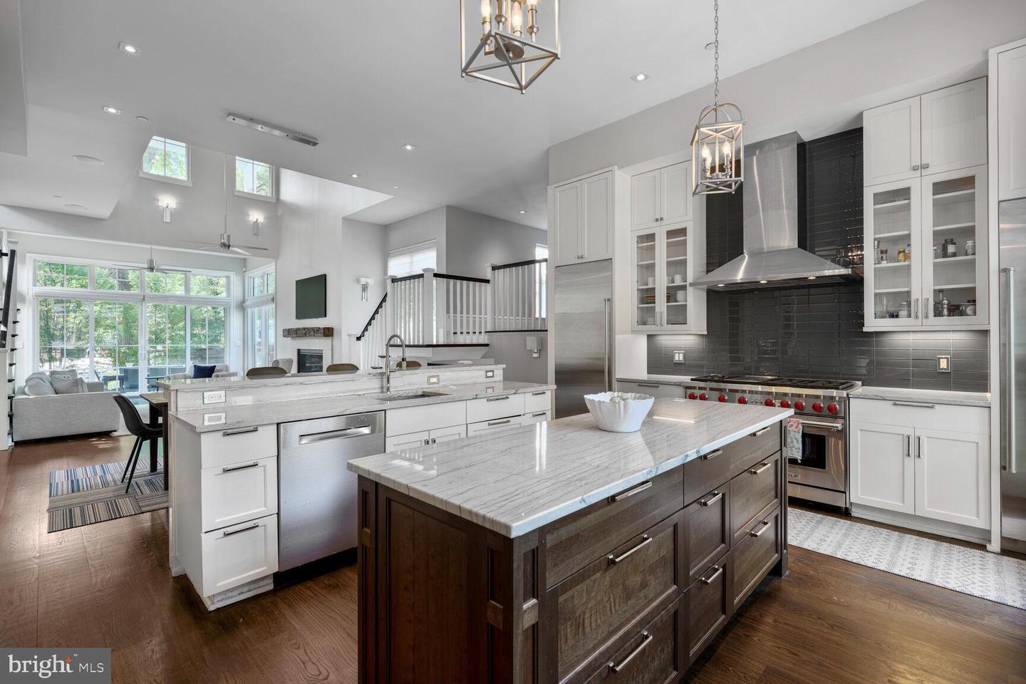 4964 ESKRIDGE TER NW, WASHINGTON, District Of Columbia 20016, 9 Bedrooms Bedrooms, ,7 BathroomsBathrooms,Residential,For sale,4964 ESKRIDGE TER NW,DCDC2209950 MLS # DCDC2209950
