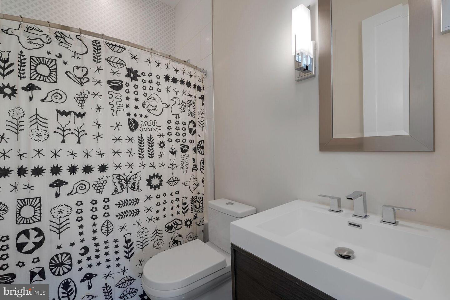 4964 ESKRIDGE TER NW, WASHINGTON, District Of Columbia 20016, 9 Bedrooms Bedrooms, ,7 BathroomsBathrooms,Residential,For sale,4964 ESKRIDGE TER NW,DCDC2209950 MLS # DCDC2209950