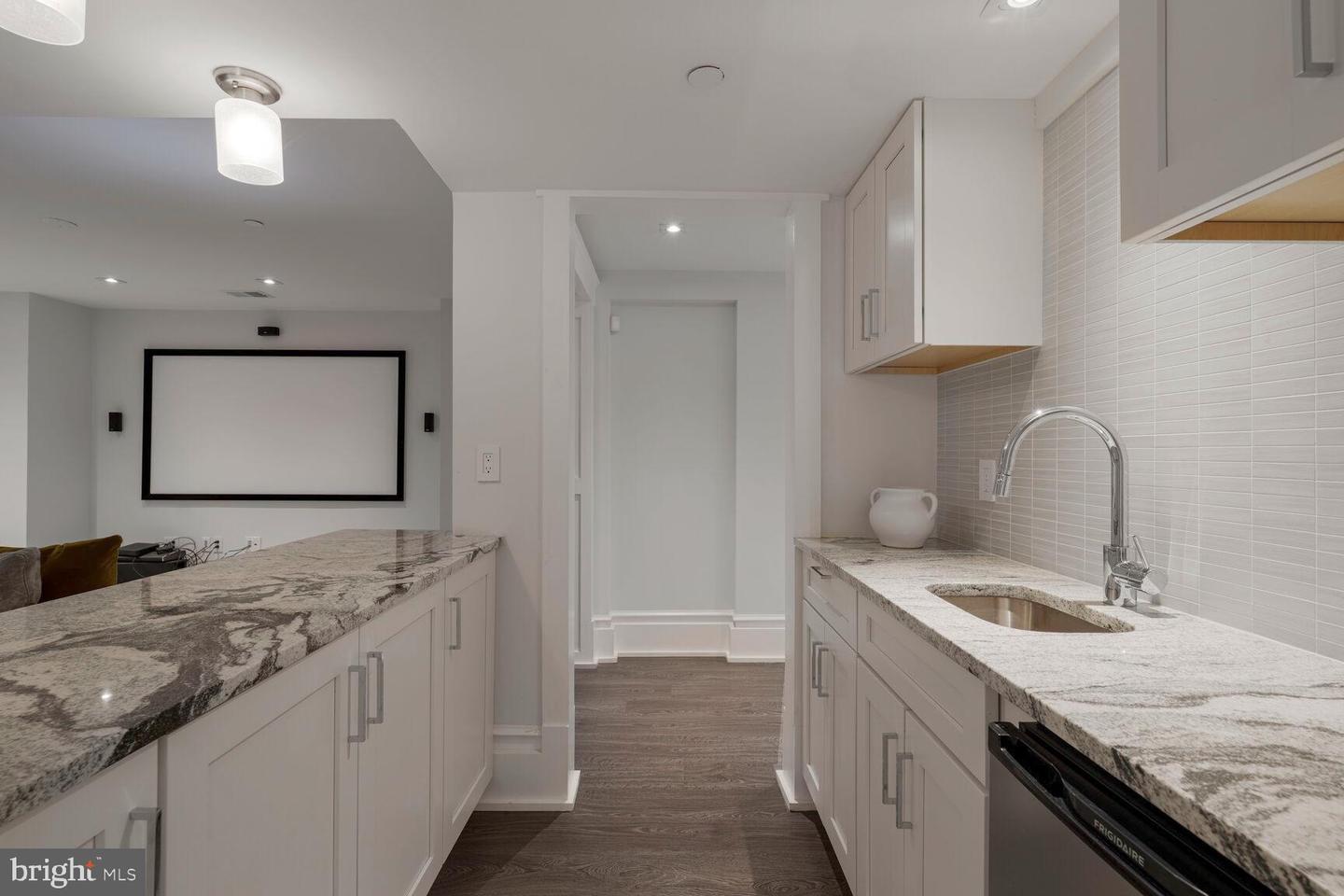 4964 ESKRIDGE TER NW, WASHINGTON, District Of Columbia 20016, 9 Bedrooms Bedrooms, ,7 BathroomsBathrooms,Residential,For sale,4964 ESKRIDGE TER NW,DCDC2209950 MLS # DCDC2209950