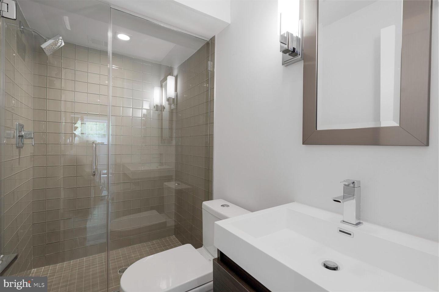 4964 ESKRIDGE TER NW, WASHINGTON, District Of Columbia 20016, 9 Bedrooms Bedrooms, ,7 BathroomsBathrooms,Residential,For sale,4964 ESKRIDGE TER NW,DCDC2209950 MLS # DCDC2209950