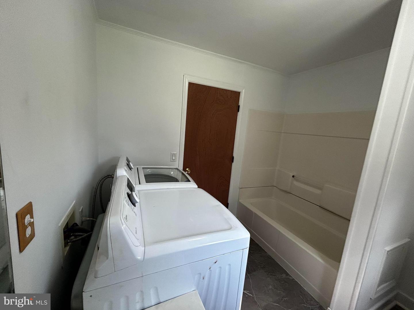 13018 OLD GORDONSVILLE RD, ORANGE, Virginia 22960, 3 Bedrooms Bedrooms, ,1 BathroomBathrooms,Residential,For sale,13018 OLD GORDONSVILLE RD,VAOR2010192 MLS # VAOR2010192