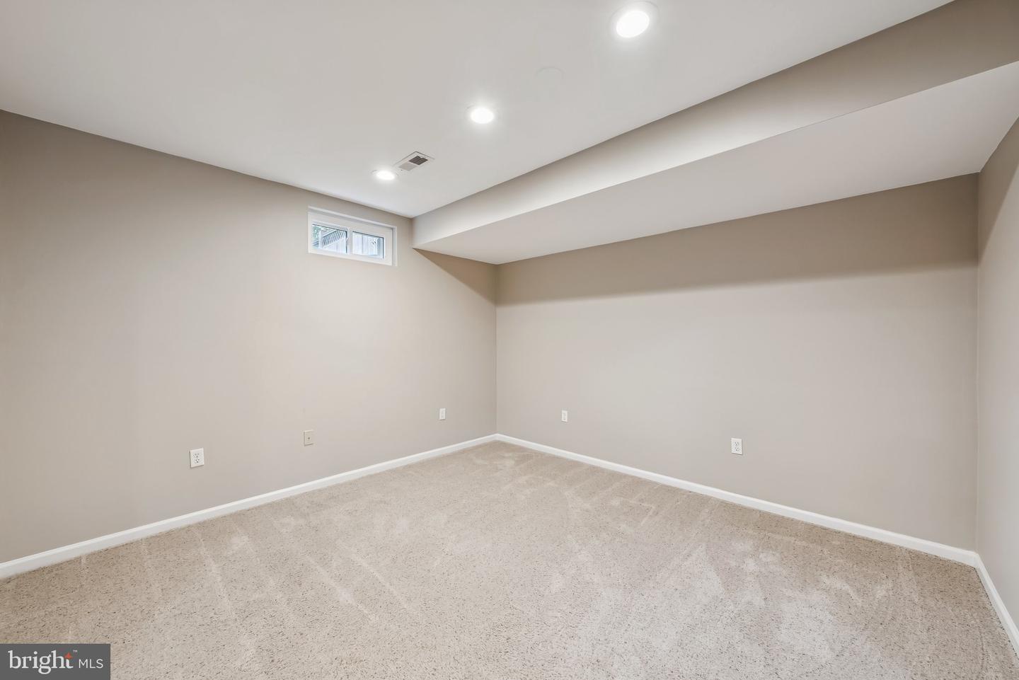 20977 CALAIS TER, ASHBURN, Virginia 20147, 3 Bedrooms Bedrooms, ,3 BathroomsBathrooms,Residential,For sale,20977 CALAIS TER,VALO2102036 MLS # VALO2102036