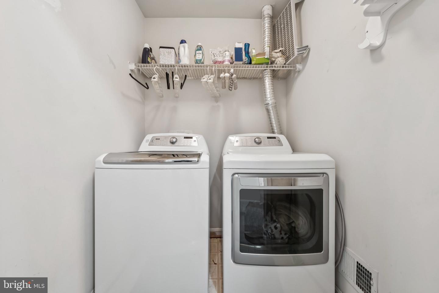 20977 CALAIS TER, ASHBURN, Virginia 20147, 3 Bedrooms Bedrooms, ,3 BathroomsBathrooms,Residential,For sale,20977 CALAIS TER,VALO2102036 MLS # VALO2102036