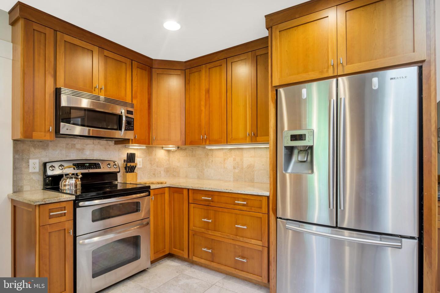247 E QUEENS DR, WILLIAMSBURG, Virginia 23185, 3 Bedrooms Bedrooms, ,2 BathroomsBathrooms,Residential,For sale,247 E QUEENS DR,VAYV2000094 MLS # VAYV2000094