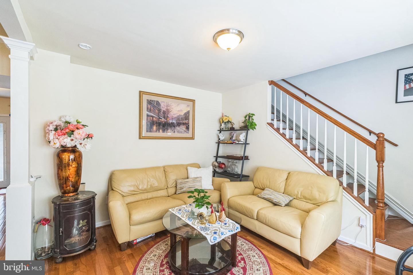 4526 EVANSDALE RD, WOODBRIDGE, Virginia 22193, 4 Bedrooms Bedrooms, ,3 BathroomsBathrooms,Residential,For sale,4526 EVANSDALE RD,VAPW2099306 MLS # VAPW2099306