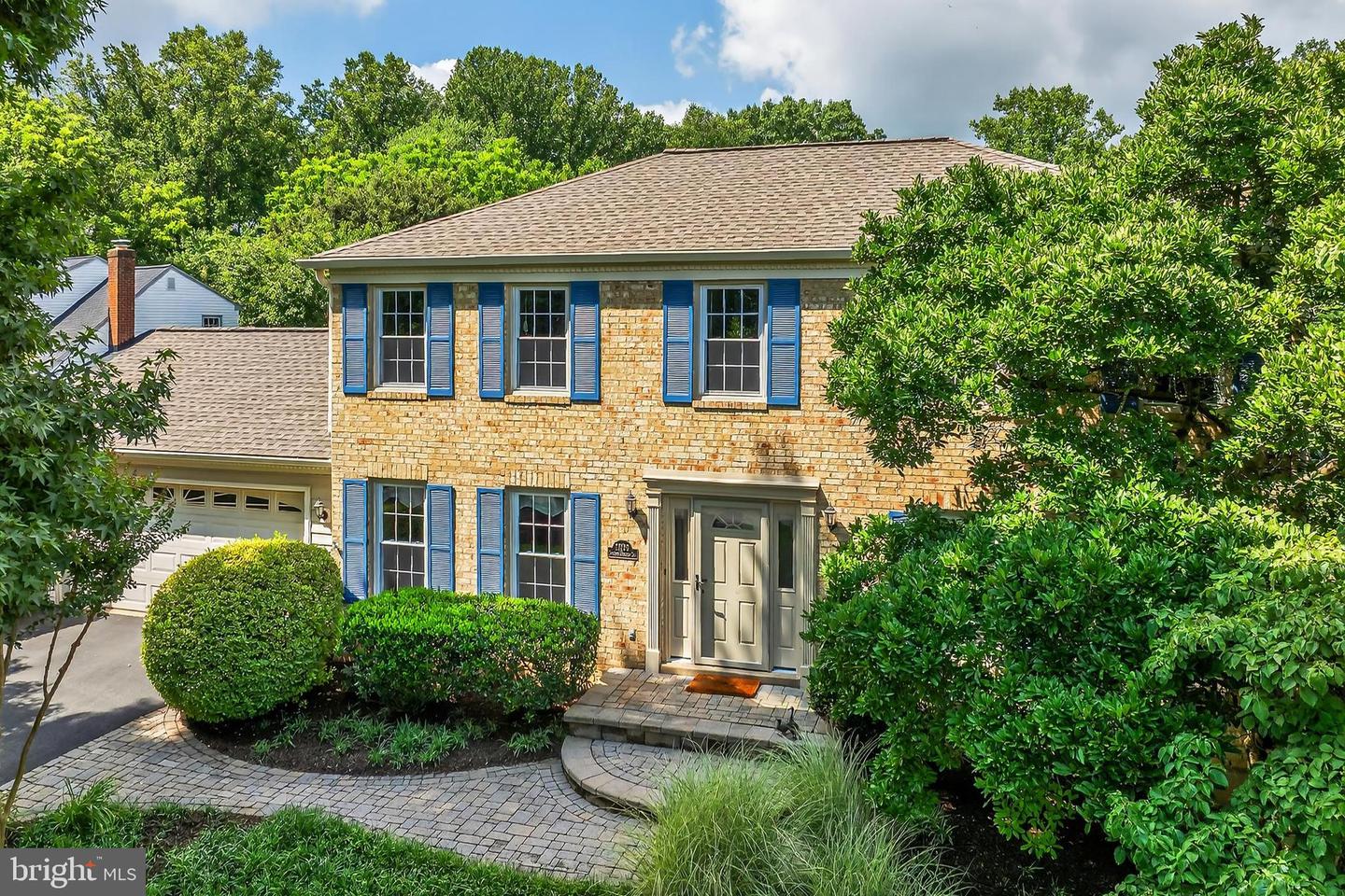 12195 QUEENS BRIGADE DR, FAIRFAX, Virginia 22030, 4 Bedrooms Bedrooms, ,2 BathroomsBathrooms,Residential,For sale,12195 QUEENS BRIGADE DR,VAFX2255872 MLS # VAFX2255872