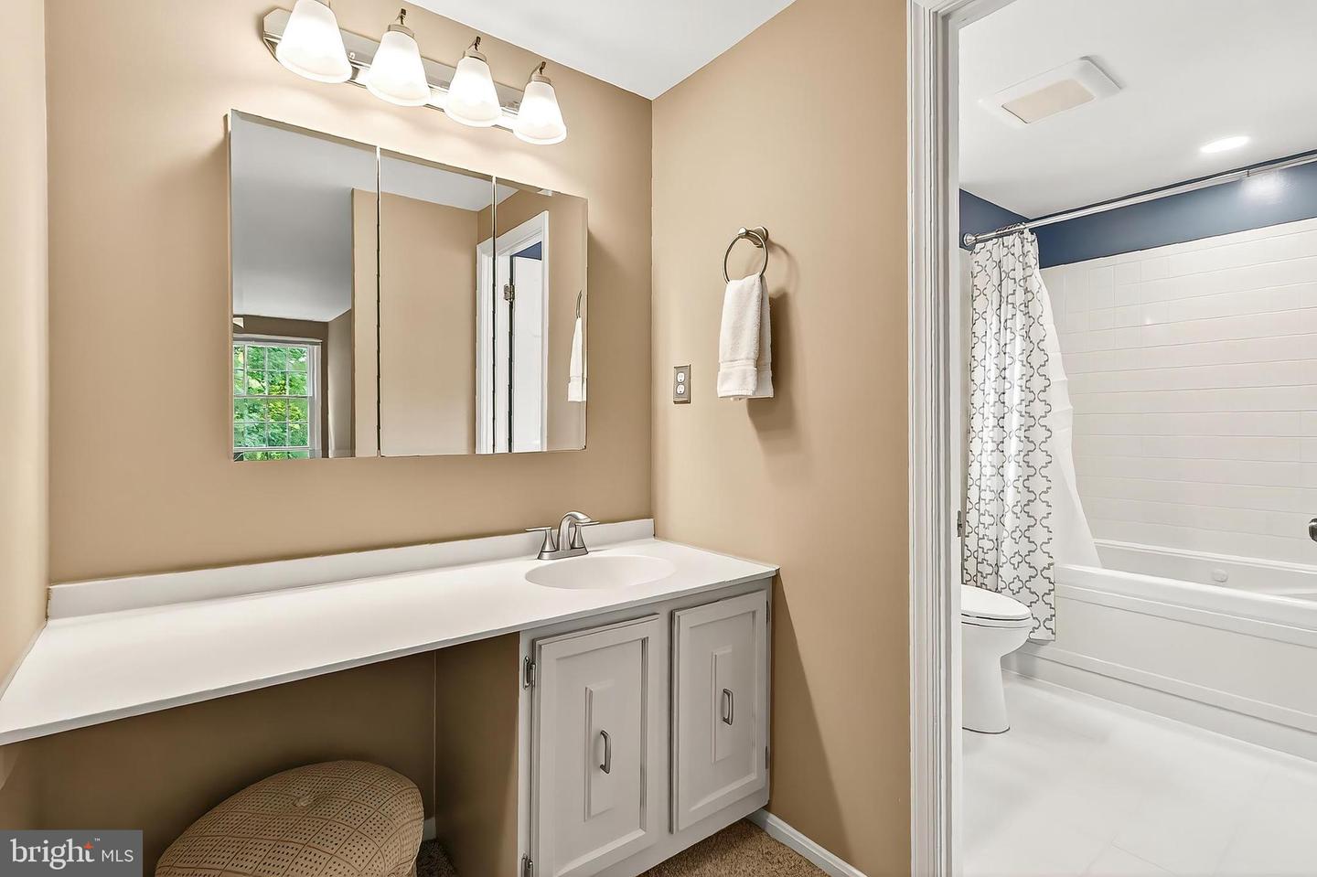 12195 QUEENS BRIGADE DR, FAIRFAX, Virginia 22030, 4 Bedrooms Bedrooms, ,2 BathroomsBathrooms,Residential,For sale,12195 QUEENS BRIGADE DR,VAFX2255872 MLS # VAFX2255872