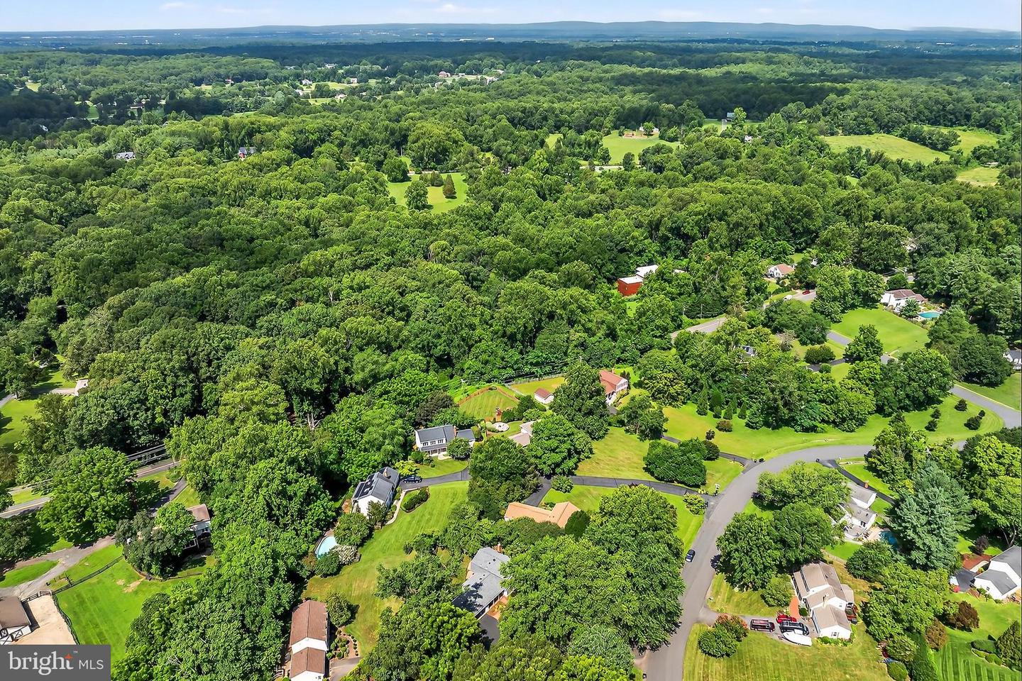 12195 QUEENS BRIGADE DR, FAIRFAX, Virginia 22030, 4 Bedrooms Bedrooms, ,2 BathroomsBathrooms,Residential,For sale,12195 QUEENS BRIGADE DR,VAFX2255872 MLS # VAFX2255872