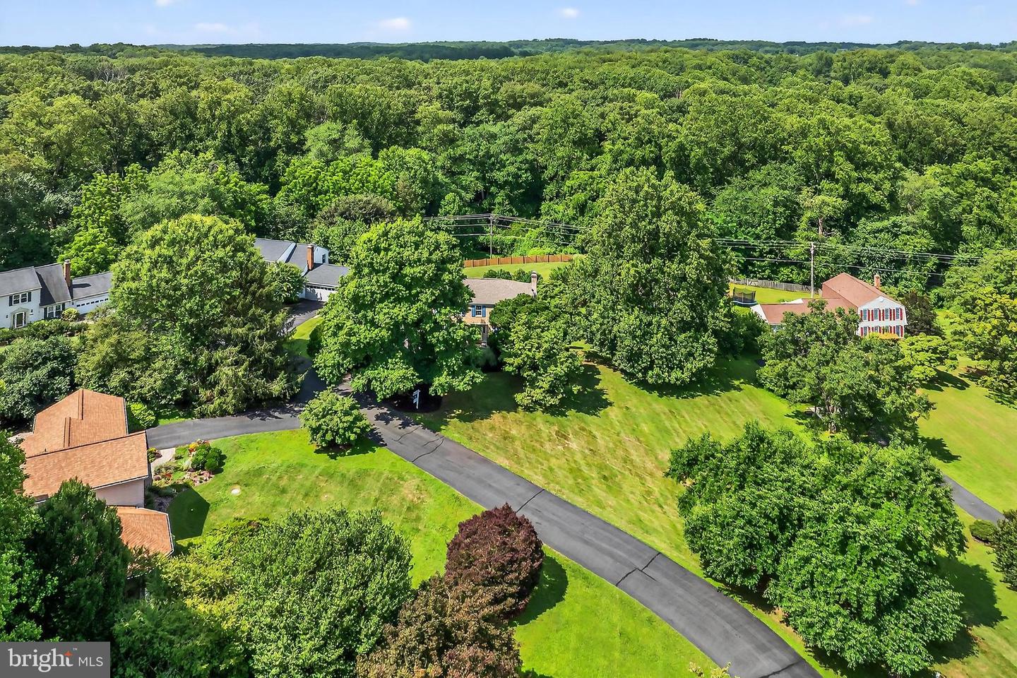 12195 QUEENS BRIGADE DR, FAIRFAX, Virginia 22030, 4 Bedrooms Bedrooms, ,2 BathroomsBathrooms,Residential,For sale,12195 QUEENS BRIGADE DR,VAFX2255872 MLS # VAFX2255872