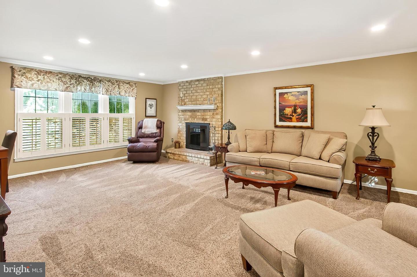12195 QUEENS BRIGADE DR, FAIRFAX, Virginia 22030, 4 Bedrooms Bedrooms, ,2 BathroomsBathrooms,Residential,For sale,12195 QUEENS BRIGADE DR,VAFX2255872 MLS # VAFX2255872