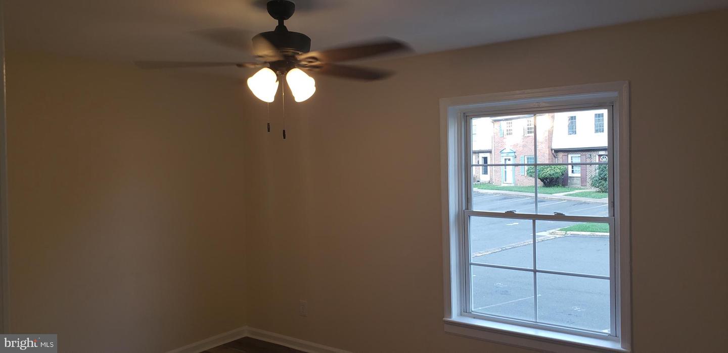 714 DENTON CIR, FREDERICKSBURG, Virginia 22401, 2 Bedrooms Bedrooms, 6 Rooms Rooms,1 BathroomBathrooms,Residential,For sale,714 DENTON CIR,VAFB2008604 MLS # VAFB2008604