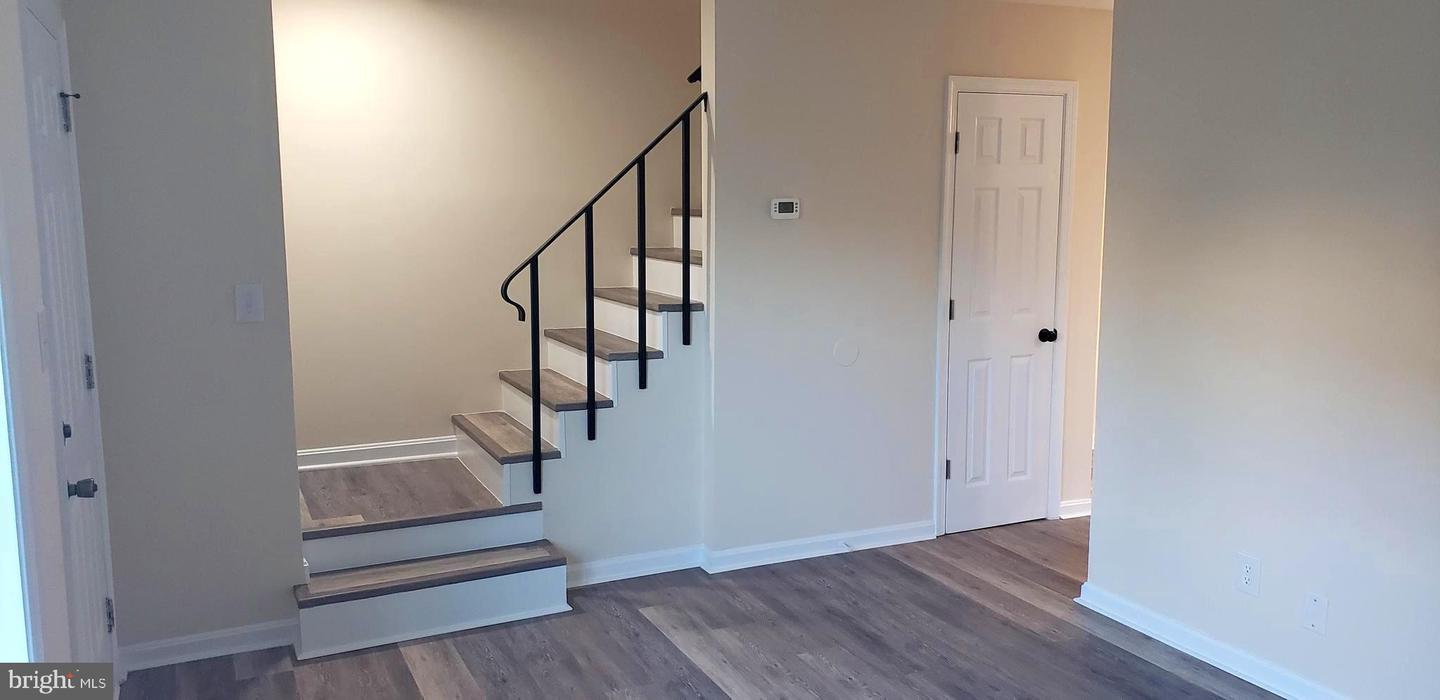 714 DENTON CIR, FREDERICKSBURG, Virginia 22401, 2 Bedrooms Bedrooms, 6 Rooms Rooms,1 BathroomBathrooms,Residential,For sale,714 DENTON CIR,VAFB2008604 MLS # VAFB2008604